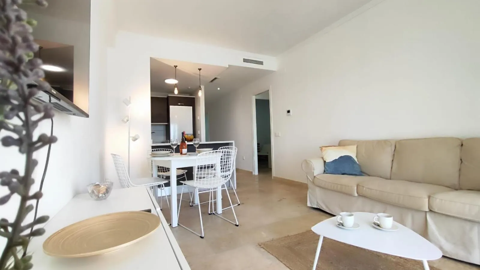 Apartemento Sea Side Манилва